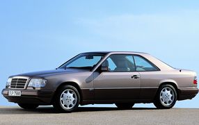CLASSE E C124 Coupé