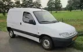 BERLINGO 1 FIRST