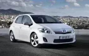 AURIS Hybride