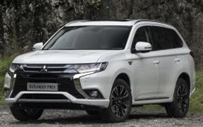 OUTLANDER PHEV 5 Places