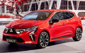 E-PACE Mild hybride / Hybride plug in