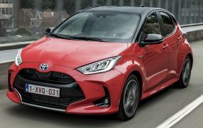 YARIS et YARIS  Hybride 5 portes