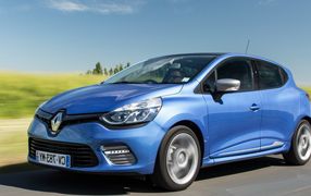 CLIO 4 GT passager non réglable en hauteur