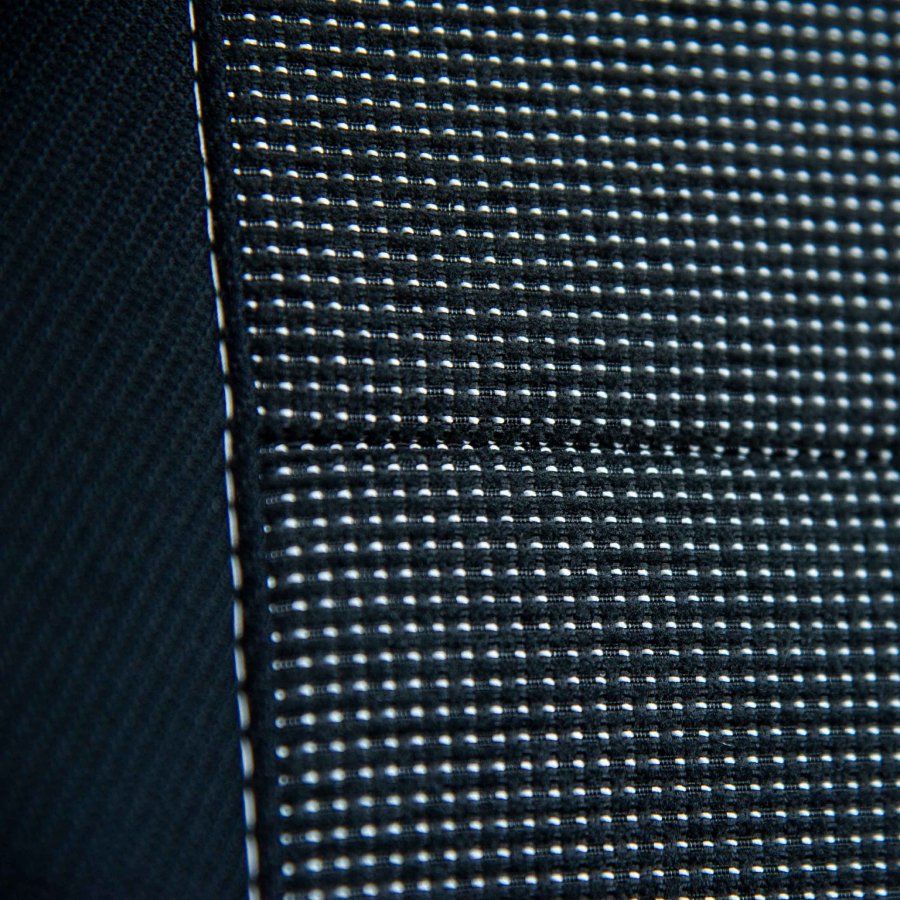 Zoom 76-60-1.jpg